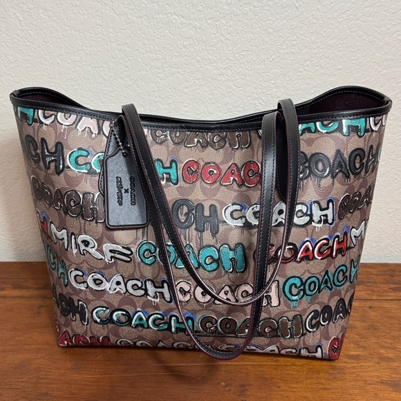 Coach X Mint + Serf City  Multicolor In Canvas Signature  Tote Bag. - Picture 7 of 12